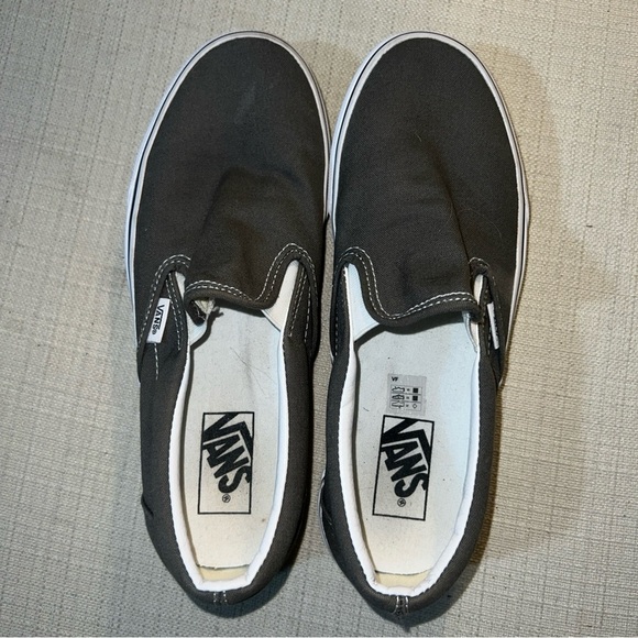 Vans Men/Women’s Solid Gray Canvas Slip On Shoes Loafers Men 8, Women 9.5 - Picture 10 of 11